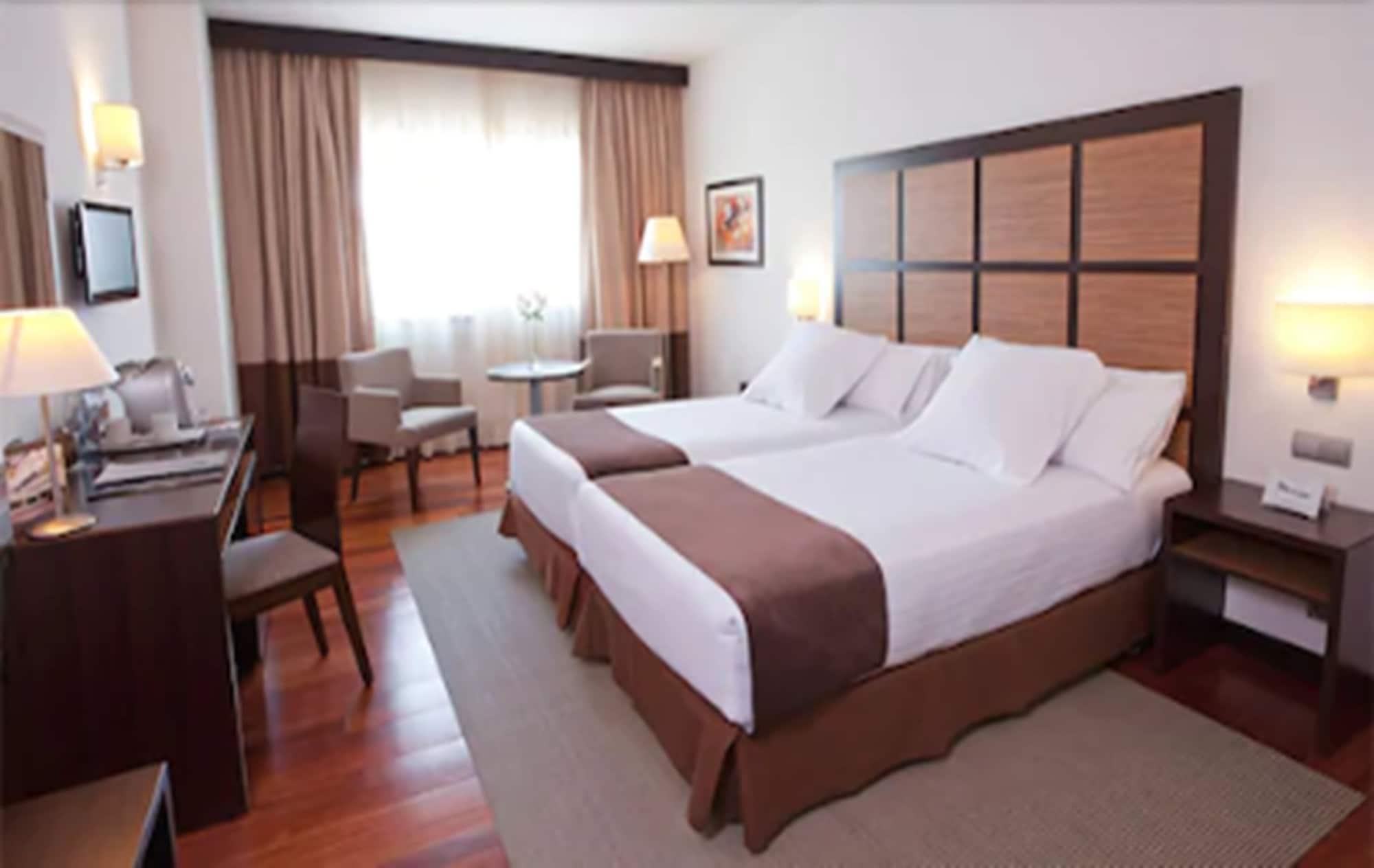 Aparthotel Attica21 As Galeras Бастьягейро Экстерьер фото